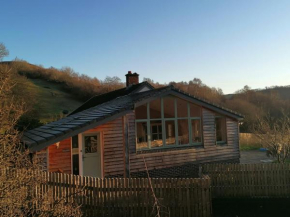 Ty-Isaf Cottage